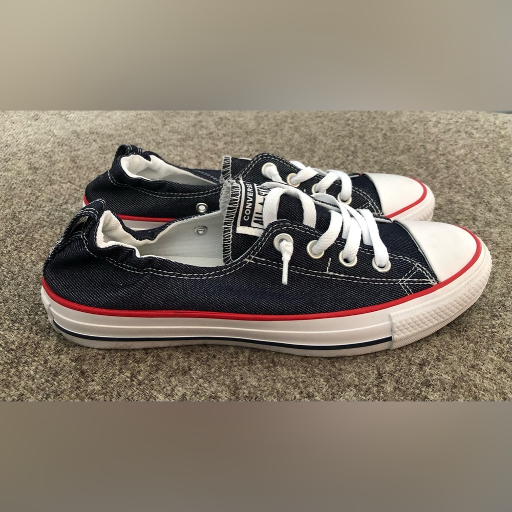 NEW Women’s Converse Sneakers